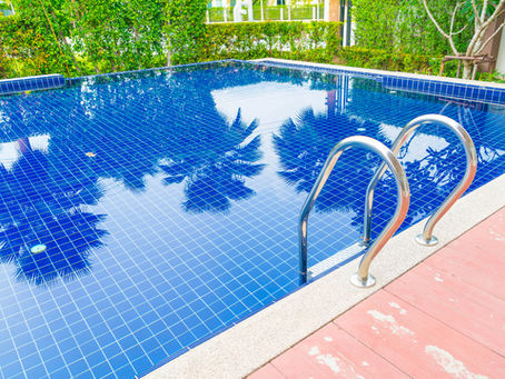 seasonal pool cleaning checklist: preparing your pool for summer and winter