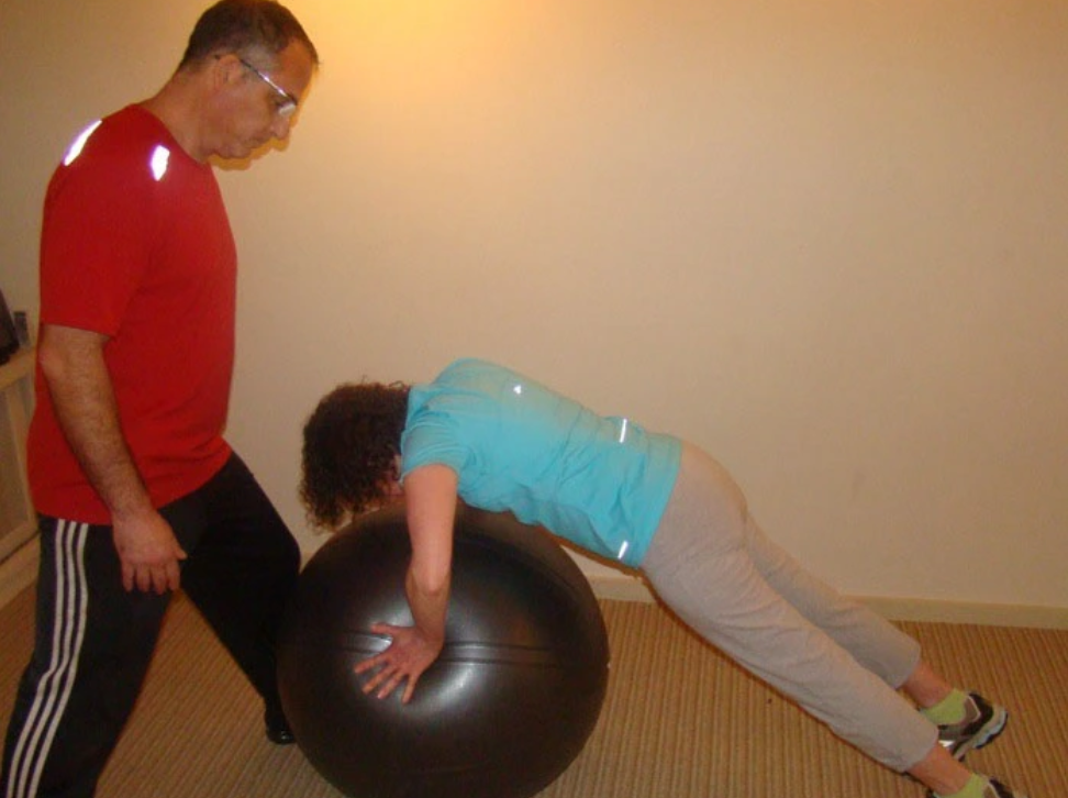 how seniors can stay active at home with personal training